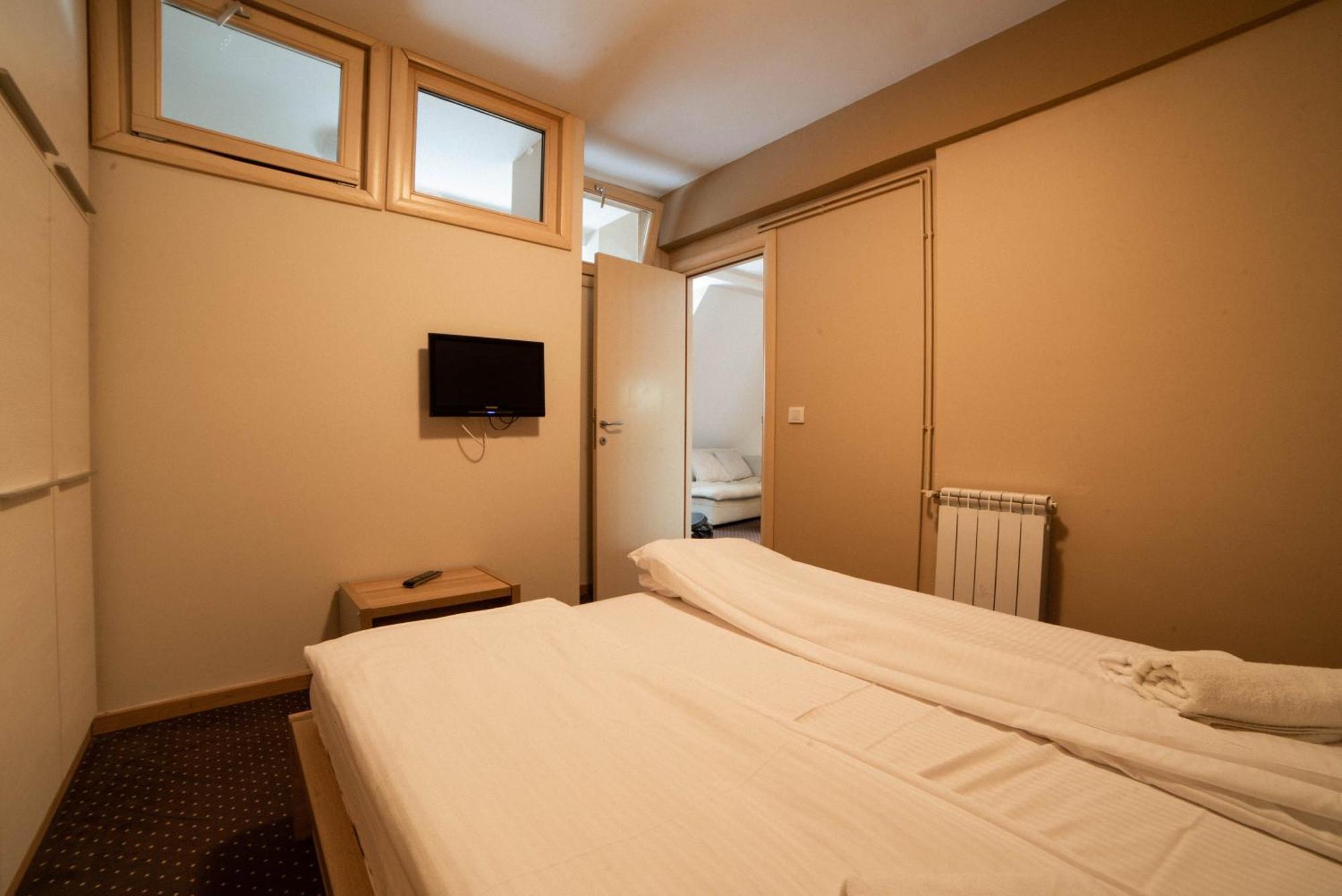 Apartments Suncani Vrhovi 카파오닉 객실 사진